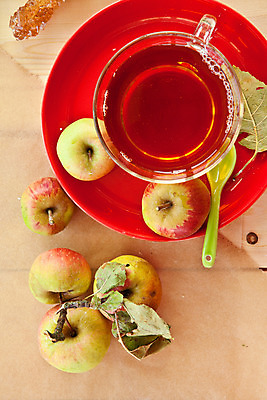 포토 JPG 해외이미지 접시 음료 음식 단풍 과일 사탕 사람없음 목재 장식 빨간색 컬러풀 숟가락 가을 시골 신선 뜨거움 차 사과 찻잔 설탕 유기농 단절 해외202004 해외포토 나무 식기 웰빙 계절 컬러 잎 재료 디저트 잔 수저 파일형식 이미지허브