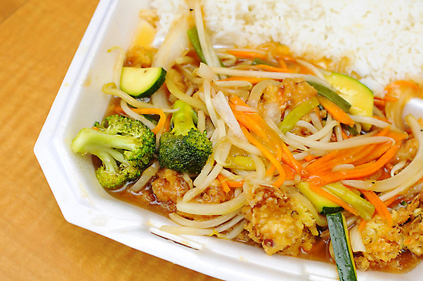 포토 JPG 해외이미지 라이프스타일 접시 음료 음식 컨셉 다이어트 채소 재료 밥 건강 육류 요리 동양인 사람없음 세트 식사 중국 흰색 맛 떨어짐 메뉴 테이크아웃 채식주의자 비건 해외202004 해외포토 식기 아시아 컬러 식재료 인종 생활 채식 파일형식 이미지허브