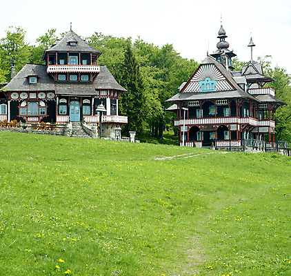 포토 JPG 해외이미지 외관 유럽 건축양식 주택 사람없음 야외 건물 시골집 체코 모라비아 해외202004 해외포토 건축물 건축 나라 파일형식 이미지허브