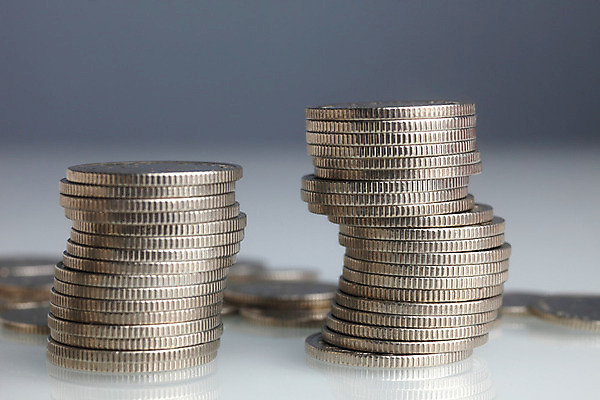 포토 JPG 해외이미지 돈 비즈니스 성공 추상 사람없음 금융 경제 쌓기 금속 동전 저축 재산 은색 가격 투자 상승 수익 보물 흙더미 대출 빚 세금 수입 우울증 위기 해외202004 해외포토 컬러 컨셉 무늬 모션 재질 흙 질병 파일형식 더미 이미지허브