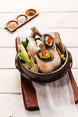 포토 JPG 스튜디오촬영 한식 여름음식 실내 건강 사람없음 여름 대추 보양식 전복 삼계탕 파 은행열매 제철음식 국내포토 계절 열매 음식 채소 어패류 내부 몸보신 제철 파일형식 여름_계절