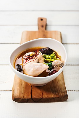 포토 JPG 스튜디오촬영 한식 여름음식 실내 건강 사람없음 여름 버섯 대추 보양식 삼계탕 파 제철음식 국내포토 계절 음식 채소 내부 몸보신 제철 파일형식 여름_계절