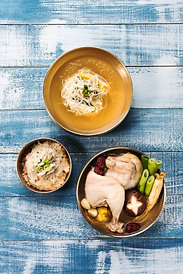 포토 JPG 스튜디오촬영 한식 여름음식 실내 건강 마늘 사람없음 여름 버섯 밤 대추 보양식 삼계탕 파 닭죽 제철 초계국수 제철음식 국내포토 계절 음식 채소 내부 견과류 국수 죽 몸보신 파일형식 여름_계절