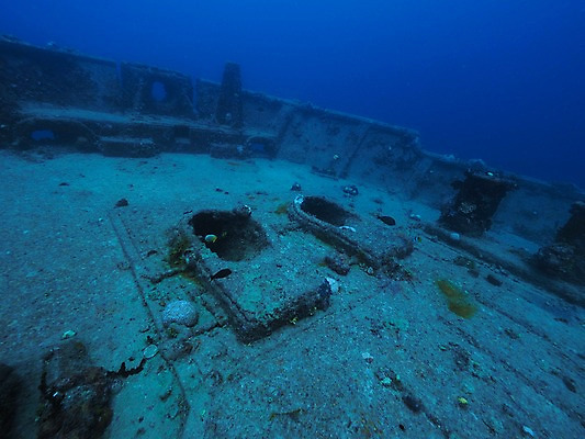 포토 JPG 바다 자연 사람없음 바닷속 난파선 국내포토 배_교통 수중 생태계 파일형식