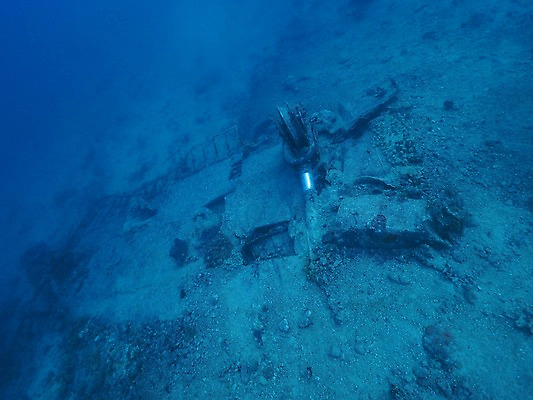 포토 JPG 바다 자연 사람없음 바닷속 난파선 국내포토 배_교통 수중 생태계 파일형식