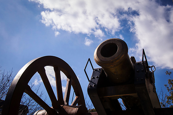 포토 JPG 주간 구름 하늘 사람없음 야외 대포 국내포토 자연요소 무기 파일형식