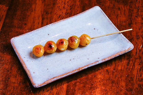 포토 JPG 접시 음식 사람없음 꼬치 꼬치구이 당고 일본음식 은행열매 은행꼬치 국내포토 식기 열매 구이 파일형식