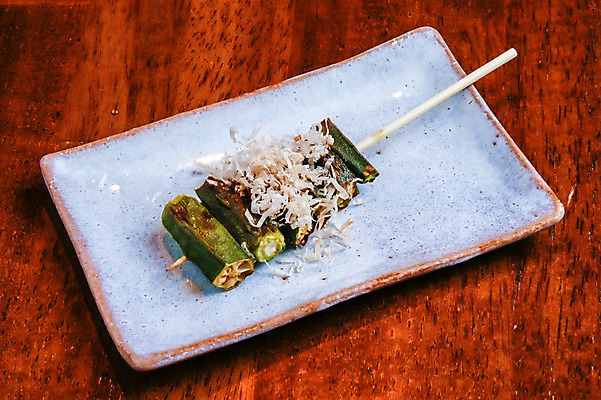 포토 JPG 접시 음식 채소 사람없음 꼬치 구이 가츠오부시 일본음식 국내포토 식기 식재료 파일형식