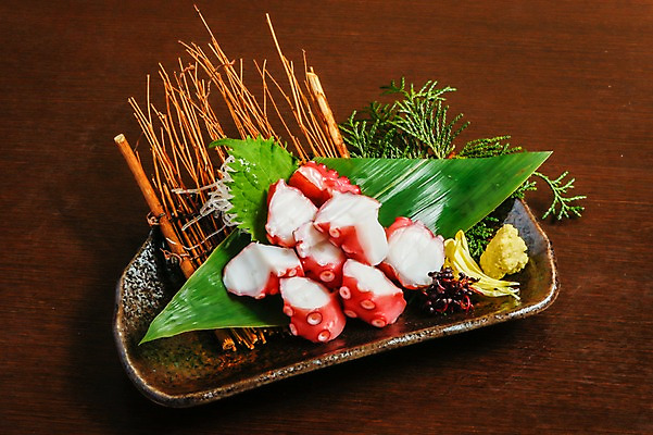 포토 JPG 접시 음식 나뭇잎 사람없음 해물요리 나뭇가지 고추냉이 해산물 깻잎 문어 문어회 일본음식 국내포토 나무 식기 잎 채소 연체동물 수중동물 회 양념 파일형식