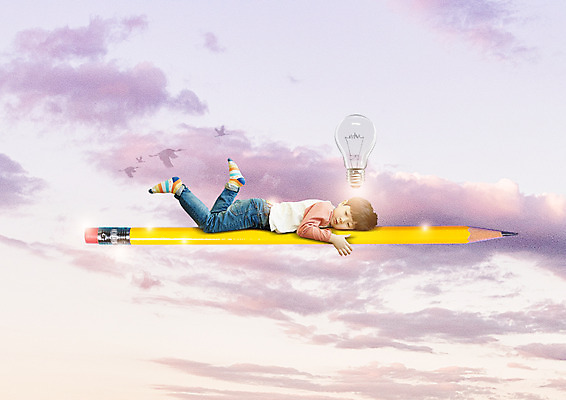 전신 PSD 구름 편집 편집이미지 어린이교육 교육 남자 어린이 전구 조류 하늘 한명 소년 옆모습 눕기 노을 한국인 지우개연필 소년한명만 이미지편집 자연요소 동물 1 뷰포인트 모션 사람 동양인 연필 남자한명만 소년만 파일형식