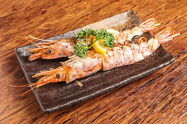 포토 JPG 접시 음식 실내 파슬리 사람없음 해물요리 구이 레몬 해산물 대하구이 일본음식 국내포토 식기 채소 과일 내부 파일형식