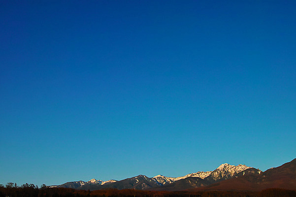 포토 JPG 주간 설경 겨울 자연 하늘 산 풍경 사람없음 야외 일본 눈 겨울풍경 국내포토 자연요소 계절 아시아 날씨 생태계 파일형식
