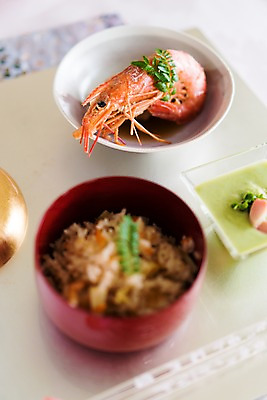 포토 JPG 접시 음식 실내 근접촬영 사람없음 아웃포커스 수프 구이 새우구이 일본음식 국내포토 식기 뷰포인트 촬영기법 내부 파일형식