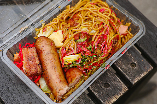 포토 JPG 음식 벤치 파스타 스파게티 사람없음 면류 소시지 도시락 일본음식 국내포토 의자 서양음식 가공식품 파일형식