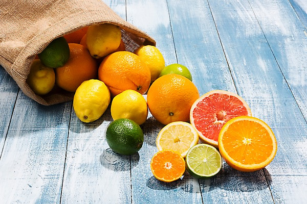 포토 JPG 스튜디오촬영 백그라운드 오렌지 과일 실내 사람없음 목재 레몬 자몽 자루 라임 나무배경 국내포토 나무 재료 내부 파일형식