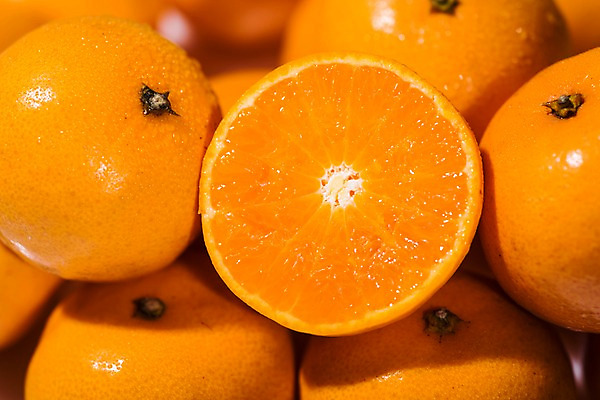 포토 JPG 스튜디오촬영 백그라운드 과일 단면 귤 실내 근접촬영 사람없음 아웃포커스 제철과일 국내포토 뷰포인트 촬영기법 내부 제철 파일형식