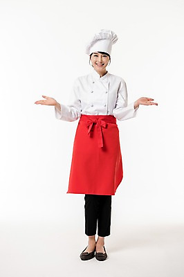 포토 JPG 스튜디오촬영 전신 여자 실내 한명 서기 미소 손짓 성인 앞모습 30대 요리사 한국인 조리복 성인여자한명만 국내포토 직업 1 뷰포인트 유니폼 모션 표정 사람 동양인 내부 장년 여자한명만 성인여자만 파일형식
