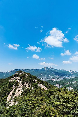 포토 JPG 주간 자연 하늘 산 풍경 사람없음 야외 트래킹 인왕산 한양도성 국내포토 자연요소 레저 서울 생태계 파일형식