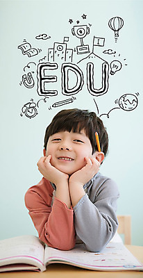 편집이미지 응시 교육 남자 지구 어린이 시계 학교 한명 웃음 상반신 앞모습 책 턱괴기 한국인 열기구 우승 트로피 교과서 문제집 자석 소년한명만 이미지편집 AI파일 1 시선 뷰포인트 항공교통 모션 교재 표정 사람 동양인 최고 상_우승 남자한명만 소년만 파일형식 벡터