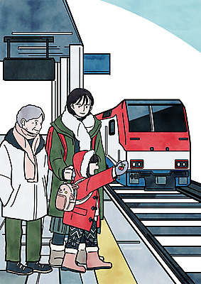 전신 PSD 여자 노년 딸 할머니 어린이 여행 일러스트 가족 엄마 서기 성인 세명 기차 기차역 선로 국내일러스트 육상교통 관계 모션 대중교통 사람 역 파일형식