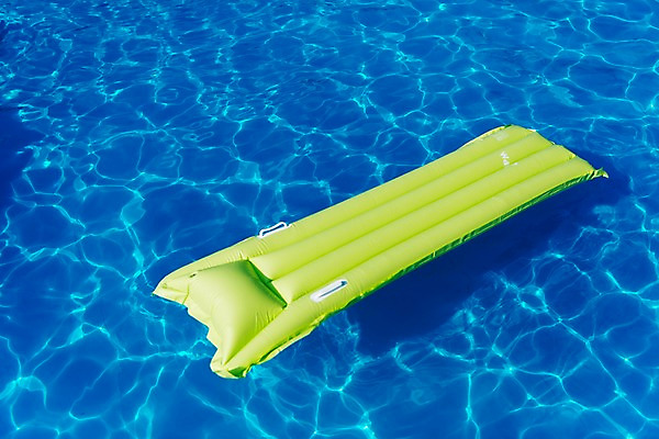 포토 JPG 주간 수영장 사람없음 야외 물 여름휴가 바캉스 비치베드 튜브 국내포토 자연요소 휴가 파일형식 여름_계절