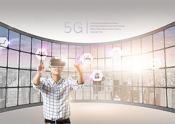PSD 편집 편집이미지 남자 비즈니스 스마트라이프 한명 빌딩 상반신 성인 터치 한국인 도시 비즈니스맨 스마트 3D안경 터치스크린 홀로그램 가상현실 성인남자한명만 오큘러스 VR기기 이미지편집 1 라이프스타일 안경 컨셉 사람 동양인 건물 기계 직장인 남자한명만 성인남자만 파일형식