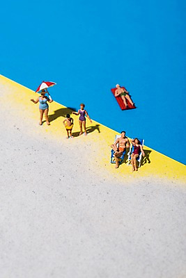 포토 JPG 스튜디오촬영 바다 컬러 휴가 사람모양 실내 사람없음 여름 모래사장 컬러풀 미니어처 선베드 국내포토 모양 계절 의자 내부 모형 파일형식