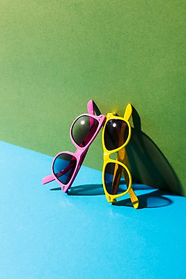 포토 JPG 스튜디오촬영 컬러 실내 그림자 사람없음 여름 컬러풀 선글라스 국내포토 계절 안경 내부 파일형식