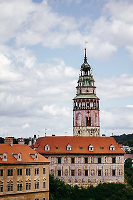 포토 JPG 주간 구름 해외풍경 해외 유럽 고건축 유럽풍경 하늘 풍경 사람없음 야외 건물 체코 동유럽 체스키크룸루프 국내포토 자연요소 건축물 나라 파일형식