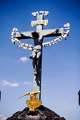 포토 JPG 주간 해외풍경 해외 유럽 십자가 유럽풍경 하늘 풍경 사람없음 야외 체코 프라하 동유럽 예수상 국내포토 자연요소 나라 조형물 파일형식