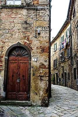 포토 JPG 주간 해외풍경 유럽 유럽풍경 거리 풍경 사람없음 야외 건물 문 이탈리아 골목길 투스카니 국내포토 자연요소 해외 건축물 나라 길 파일형식