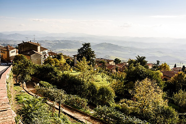 포토 JPG 주간 나무 해외풍경 유럽 유럽풍경 하늘 산 풍경 사람없음 야외 건물 이탈리아 투스카니 국내포토 자연요소 식물 해외 건축물 나라 파일형식