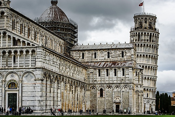 포토 자연요소 해외 건축물 유럽 나라 여행 다수 사람 풍경 이탈리아 세계문화유산 파일형식 여행객 JPG 주간 유럽풍경 여러명 야외 건물 관광지 피사의사탑 해외풍경 국내포토
