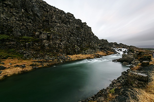 포토 자연요소 해외 유럽 나라 풍경 파일형식 JPG 주간 유럽풍경 아이슬란드 사람없음 야외 강 절벽 암벽 해외풍경 국내포토