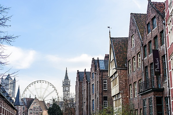 포토 JPG 주간 해외풍경 유럽 고건축 유럽풍경 하늘 풍경 사람없음 야외 건물 관광지 시계탑 벨기에 대관람차 국내포토 자연요소 해외 건축물 나라 여행 탑 놀이기구 서유럽 파일형식