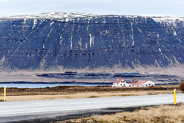 포토 JPG 주간 해외풍경 유럽 도로 바다 유럽풍경 자연 산 주택 아이슬란드 풍경 사람없음 야외 국내포토 자연요소 해외 나라 길 교통시설 건물 생태계 파일형식