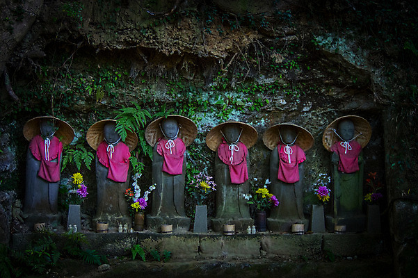 포토 JPG 모자 꽃 종교 일본문화 사람없음 조각상 일본 사찰 불상 일본전통 제단 국내포토 식물 동양문화 전통 잡화 아시아 외국문화 불교 종교건축 조형물 파일형식