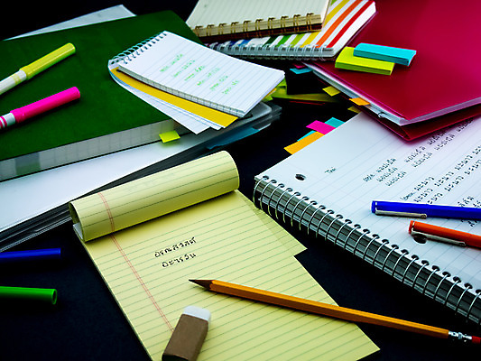 포토 JPG 해외이미지 학생 영어 교육 문화 텍스트 통신 교실 학교 태국 수업 사람없음 책 단어 스터디 세계 글로벌 연필 펜 쪽지 공책 시험 퀴즈 가르침 강의 사전 소셜 번역 해외202004 해외포토 문자 아시아 문구용품 학용품 학습 필기구 파일형식 이미지허브