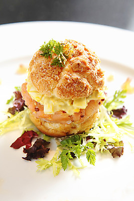 포토 JPG 해외이미지 접시 음식 채소 디저트 육류 어류 사람없음 계란 허브 퍼프 연어 무스 해외202004 해외포토 식물 식기 식재료 알 수중동물 파일형식 이미지허브