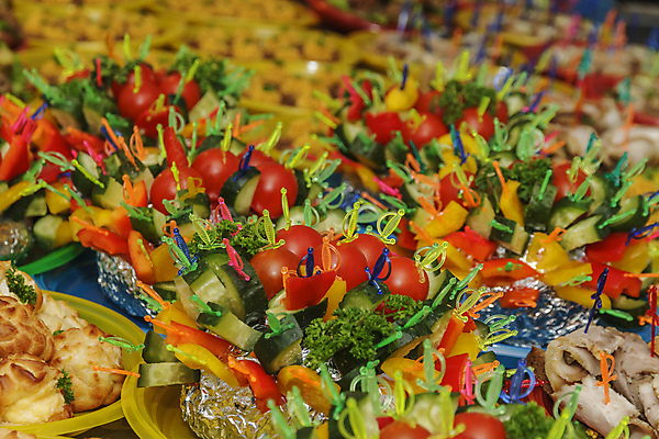 포토 JPG 해외이미지 음식 조각 백그라운드 다이어트 토마토 채소 디저트 오이 파프리카 사람없음 장식 빨간색 초록색 빛 노란색 신선 꼬치 닫기 아침식사 먹기 카나페 후추 섬유 점심식사 숙성 스타일 해외202004 해외포토 컬러 모션 서양음식 건강 식사 직물 향신료 파일형식 이미지허브