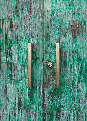 포토 JPG 해외이미지 조각 건축양식 출입구 자물쇠 손잡이 사람없음 건물 목재 문 힘 오픈 보호 탈출 입장 시작 기회 잠금 대문 목공예 무거움 고체 솜씨 해외202004 해외포토 나무 건축물 건축 컨셉 재료 무게 공예 보안 파일형식 이미지허브