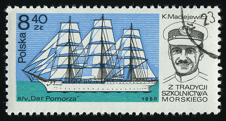 포토 JPG 해외이미지 직업 남자 얼굴 파도 바다 요트 봉투 항해 사람 사람없음 강 머리 수확 신용카드 보트 메시지 편지 복고 주소 우표 폴란드 심각 옛날 지능 해외202004 해외포토 유럽 컨셉 농업 배_교통 신체부위 금융 파일형식 이미지허브