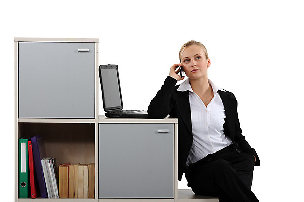 포토 JPG 해외이미지 라이프스타일 응시 여자 유럽 안경 얼굴 비즈니스 모바일 휴식 주택 한명 웃음 사람 정장 성인 노트북 스마트폰 컴퓨터 머리 유행 흰색 키보드 비즈니스우먼 화려 우아함 전화기 비서 공평 사춘기 셀룰러 해외202004 해외포토 직업 1 시선 잡화 옷 나라 컬러 컨셉 표정 건물 생활 신체부위 전자제품 핸드폰 스마트기기 직장인 파일형식 이미지허브