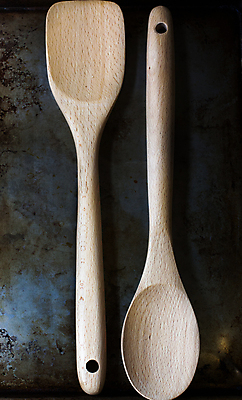 포토 JPG 해외이미지 식기 주방용품 날씨 요리 사람없음 목재 갈색 금속 주방 숟가락 수확 골동품 기구 도구 시골 큼 주걱 나무숟가락 옛날 중고 철강 해외202004 해외포토 나무 컬러 생활용품 농업 재료 재질 수저 크기 파일형식 이미지허브