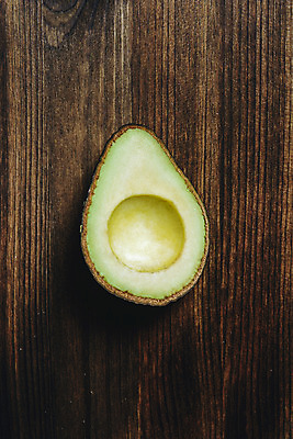 포토 JPG 해외이미지 음식 백그라운드 컨셉 다이어트 채소 과일 재료 탁자 건강 씨앗 사람없음 목재 초록색 갈색 어둠 샐러드 시골 신선 맛 자르기 유기농 날것 아보카도 내추럴 고립 과카몰리 숙성 이국적 채식주의자 카피스페이스 비건 해외202004 해외포토 나무 식물 웰빙 컬러 가구 모션 공백 소스_음식 채식 파일형식 이미지허브