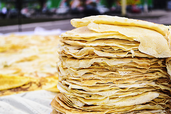 포토 JPG 해외이미지 전통 접시 문화 음식 다이어트 디저트 건강 사람없음 쌓기 케이크 식사 튀김 신선 뜨거움 황금 달콤 맛 아침식사 굽기 팬케이크 러시아인 우크라이나 페스츄리 핸드메이드 해외202004 해외포토 서양인 식기 유럽 빵 컨셉 모션 구이 파일형식 이미지허브