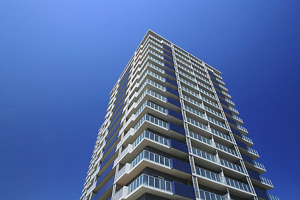 포토 JPG 해외이미지 라이프스타일 건축양식 하늘 새로움 아파트 사람없음 건물 파란색 봄 도시 고급 큼 시티라이프 해외202004 해외포토 건축물 계절 건축 컬러 컨셉 주택 생활 크기 파일형식 이미지허브