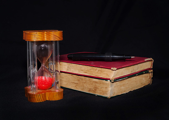 포토 JPG 해외이미지 모양 기념일 꽃잎 감정 종이 데이트 추상 휴가 사랑 미술 사람없음 책 머리 수확 하트 축하 인사 오픈 심볼 모래시계 문학 페이지 해외202004 해외포토 꽃 모래 시계 컨셉 무늬 농업 문화예술 이벤트 신체부위 예절 파일형식 이미지허브