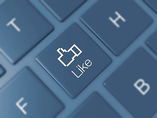 포토 JPG 해외이미지 디자인 컨셉 텍스트 열쇠 사람없음 가로 파란색 타이핑 키보드 밀기 플라스틱 심볼 오브젝트 언론 소셜 키패드 현실 해외202004 해외포토 컬러 모션 재질 파일형식 이미지허브