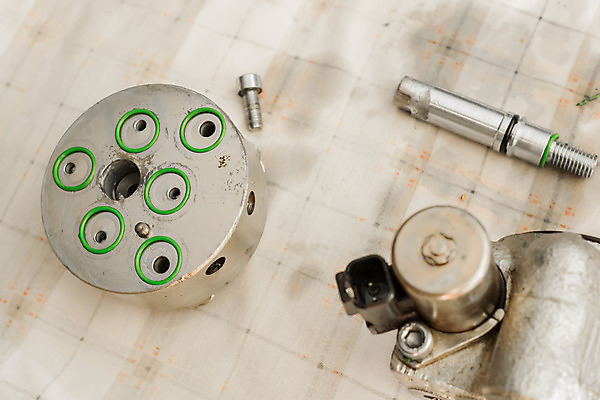 포토 JPG 해외이미지 산업 부분 공장 교통시설 기술 안전 사람없음 금속 힘 기계 장비 기구 공구 수리 닫기 제조 자르기 엔진 정비공 기어 공학 되감기 로딩 보유 자동 철강 커터 해외202004 해외포토 교육 교통 공업 모션 재질 도구 기술자 시설 파일형식 이미지허브